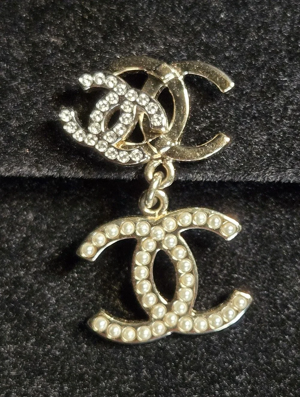 #148 - Chanel Triple CC Crystal/Pearl Earrings Light Gold/Silver 21B- AUTHENTIC